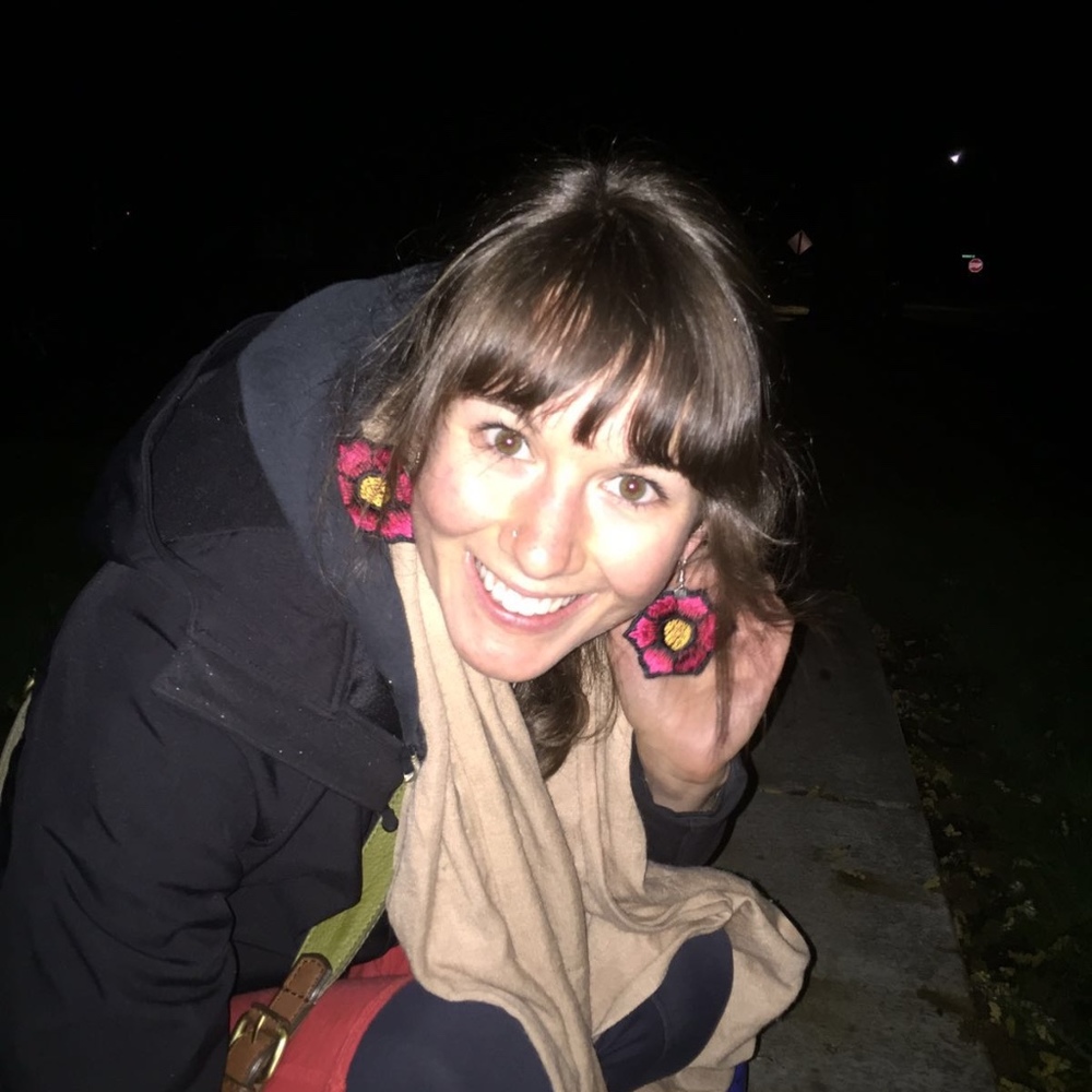 Meet your Posher, Loreli